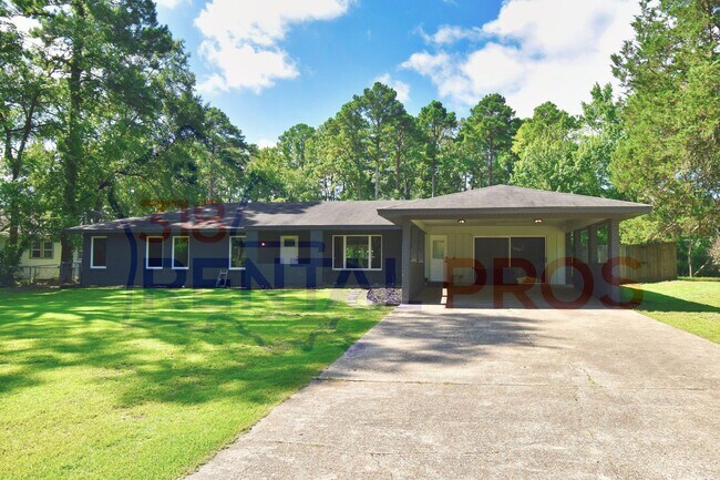 Building Photo - 4 Bed, 3 Bath Home in Ruston