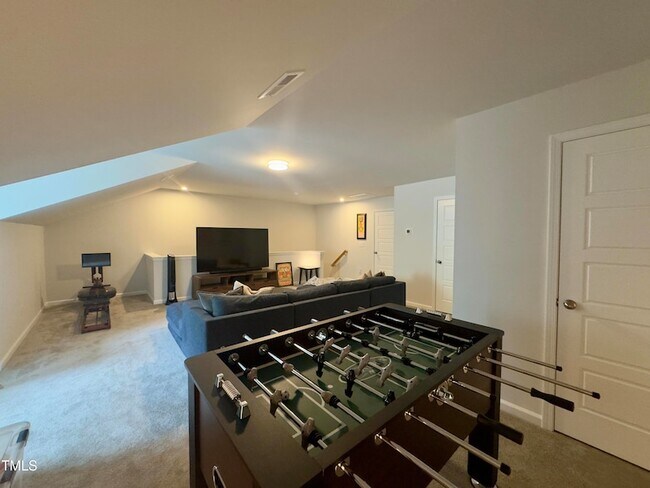 Building Photo - 276 Shingle Oak Rd