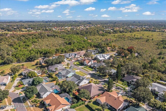 Building Photo - 1235 Pemberton Trail