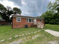 Building Photo - 1815 Ryan St