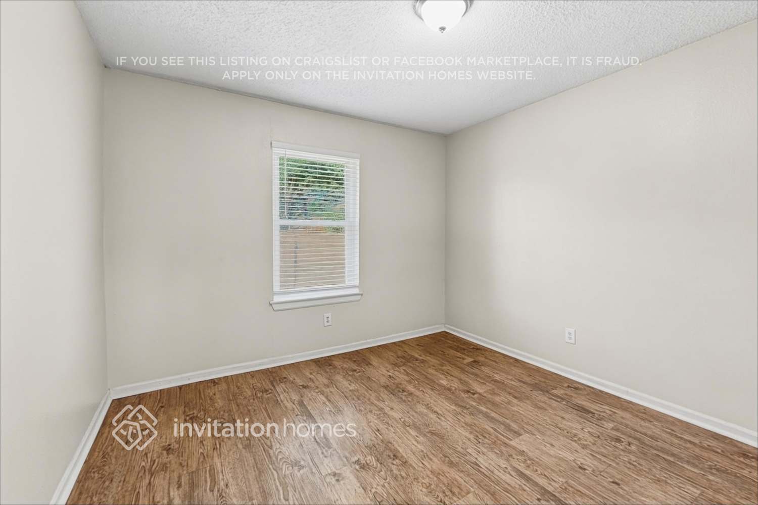 Building Photo - 5345 Colonial Dr