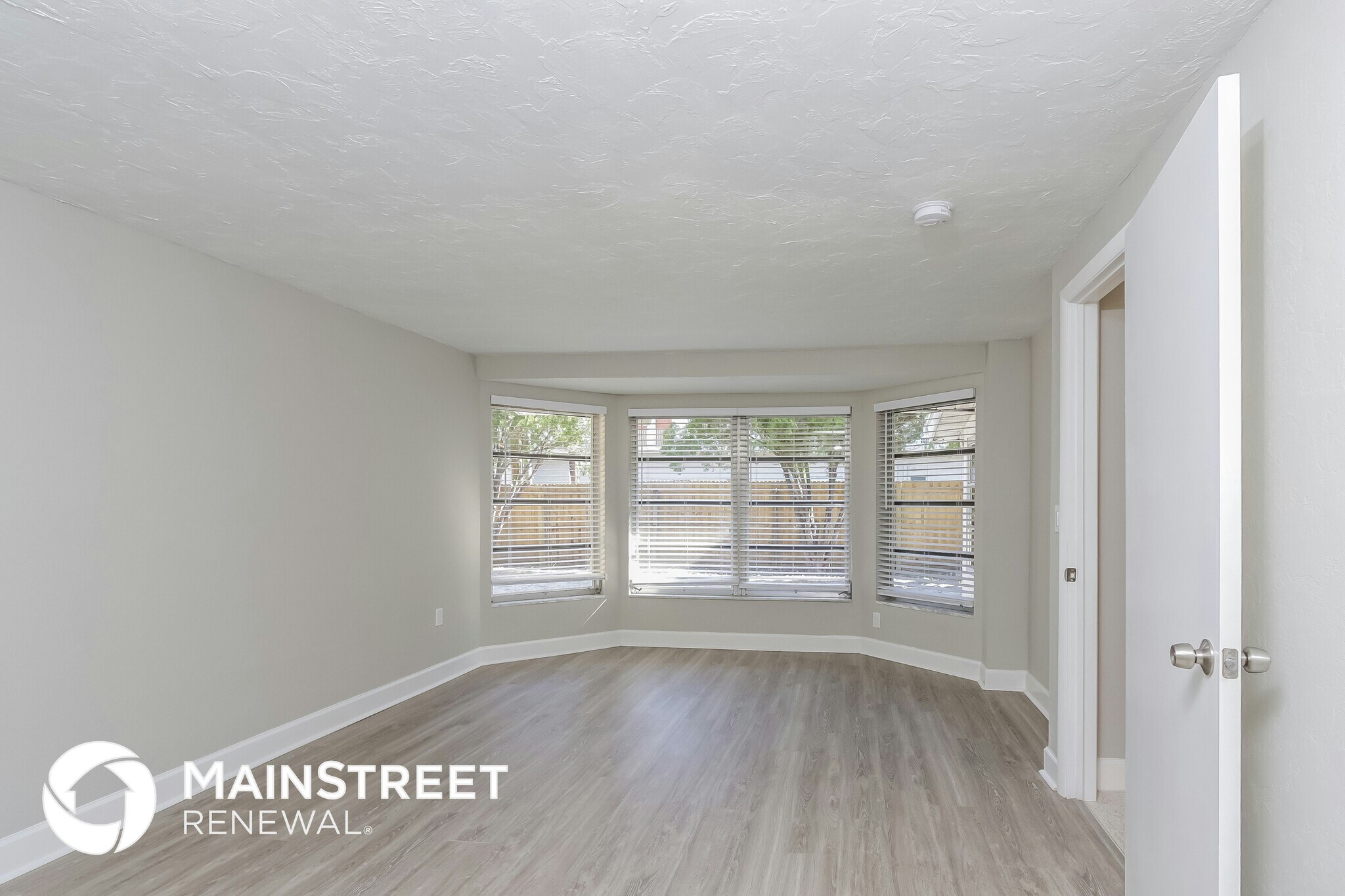 Building Photo - 2175 Gentian Rd