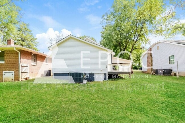 Building Photo - 2616 Manchester St