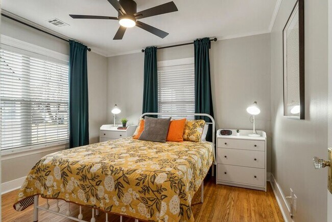 Building Photo - Enchanting Home @TU & Cherry Street