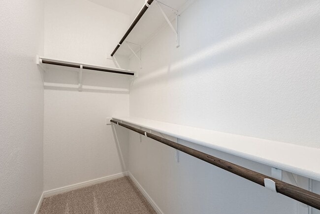 Building Photo - 414 Cross Barn Blvd