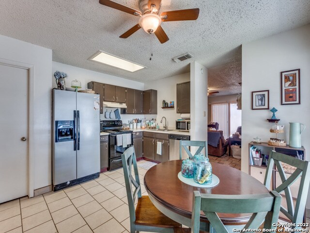 Building Photo - 7654 Branston-