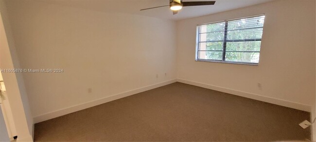 Building Photo - 8632 NW 34th Pl