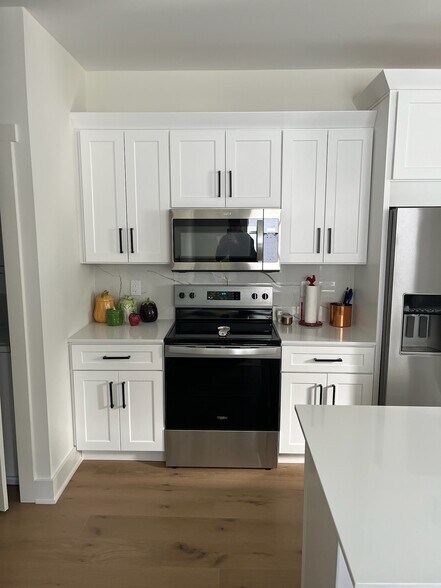 Building Photo - 1114 English Ave