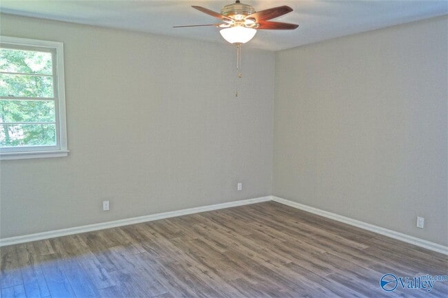 Building Photo - 5300 Whitesburg Dr