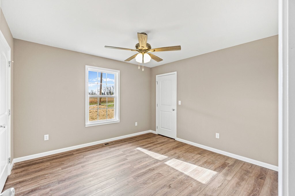 Building Photo - 5445 Window Cliff Rd