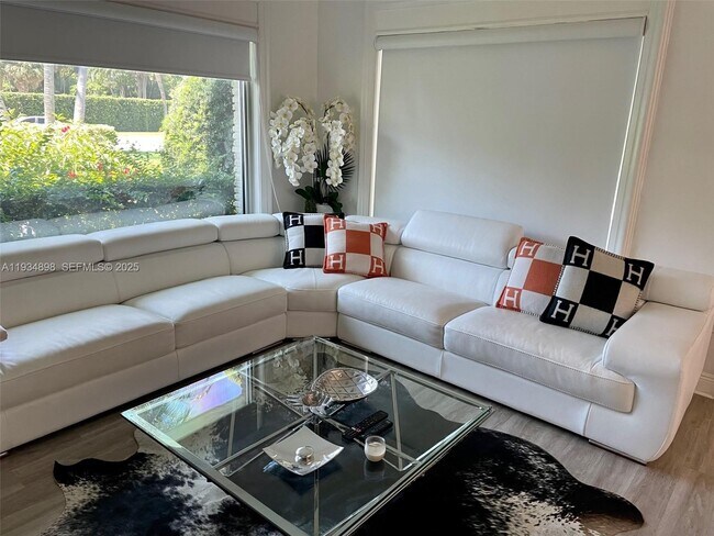 Building Photo - 286 Bal Bay Dr