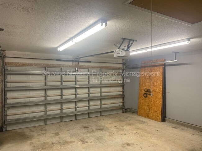 Building Photo - 7063 Harvest Way