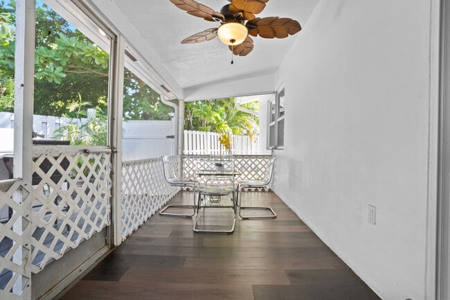 Building Photo - 2023 NE 15th Ave