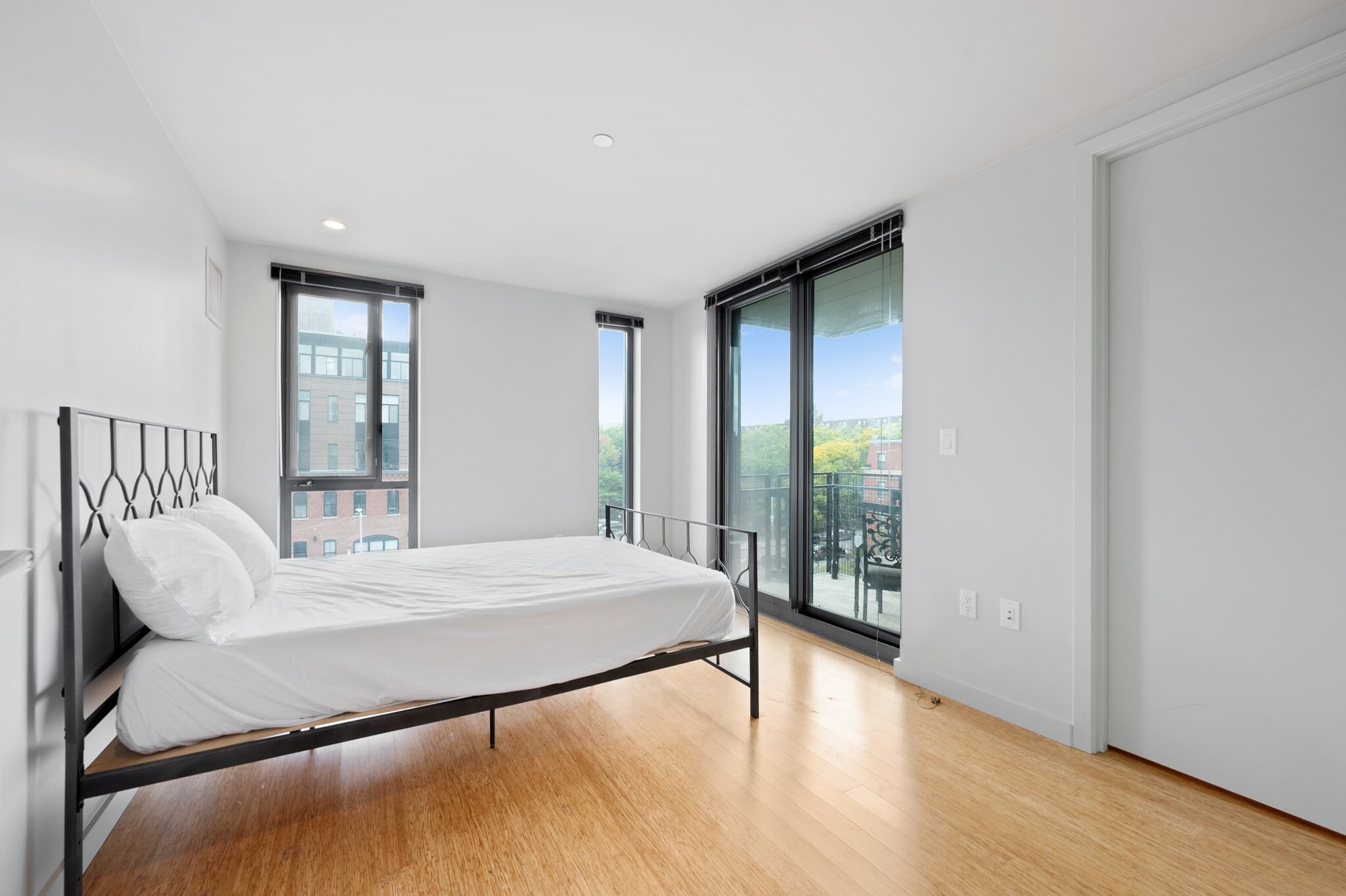 Building Photo - 691 Massachusetts Ave