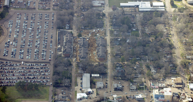 Aerial 2 - The Courts Apartments
