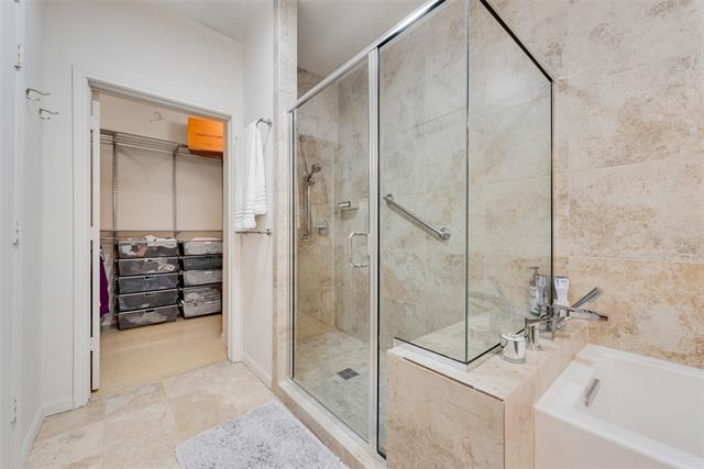 Building Photo - 4111 Gilbert Ave