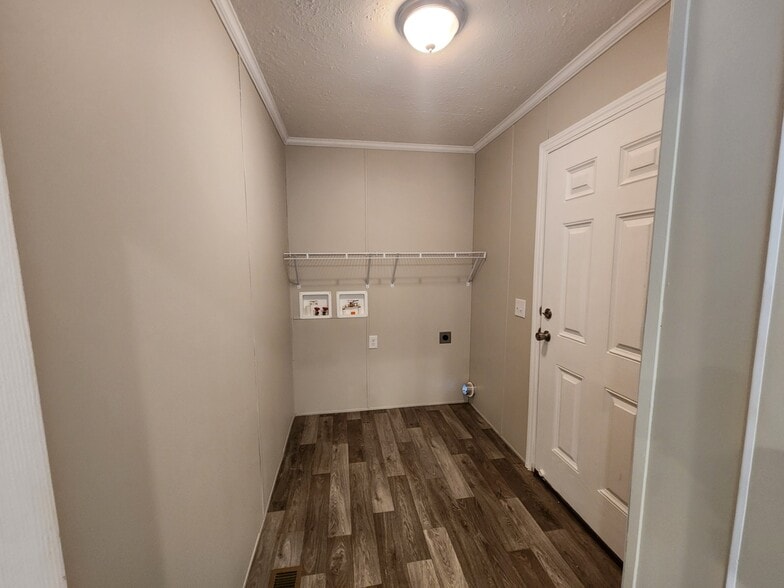 Building Photo - 3726 Birch St