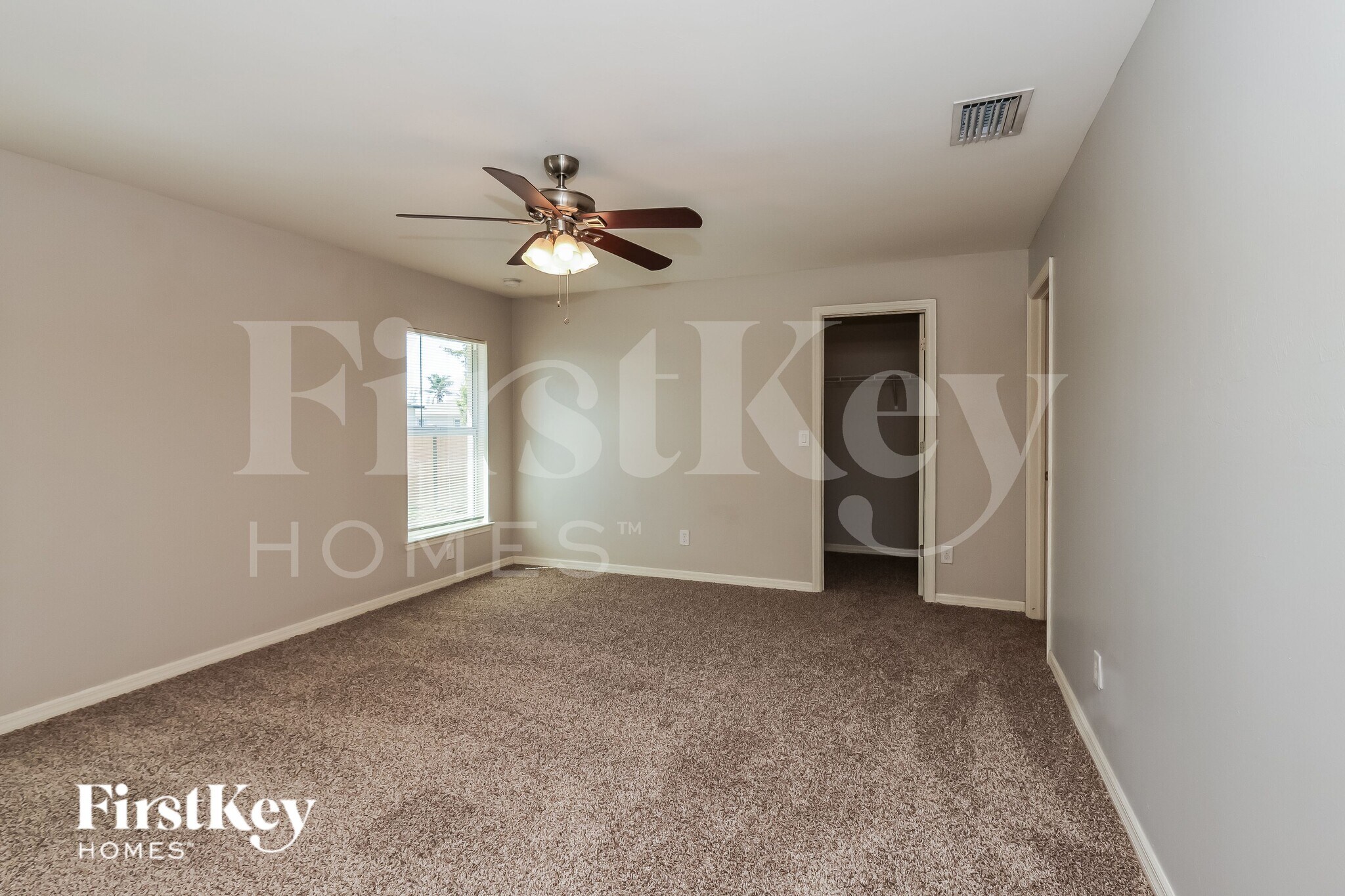 Building Photo - 1922 NW 20th Terrace