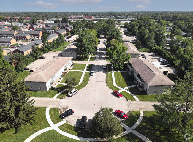 Aerial Overview of Surrounding Atlanta Community - Park Forest Apartments