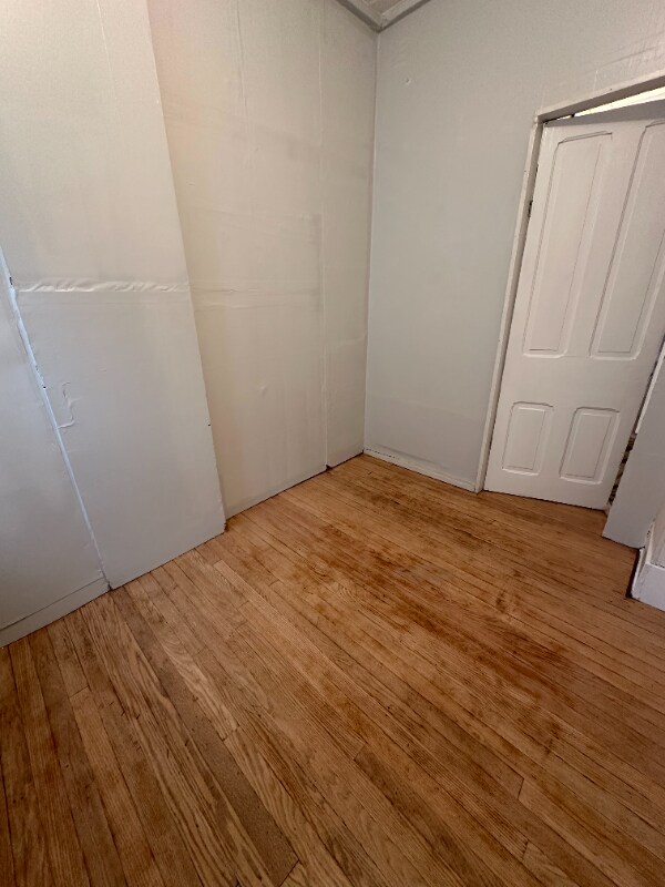 Building Photo - 520 W Smithfield St