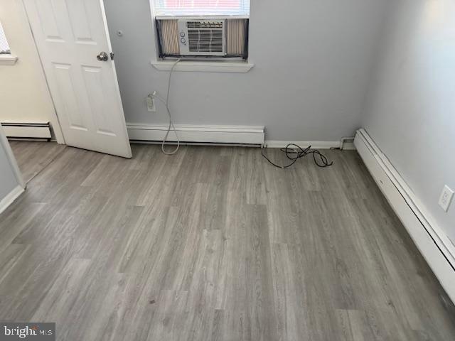 Building Photo - 424 E Girard Ave