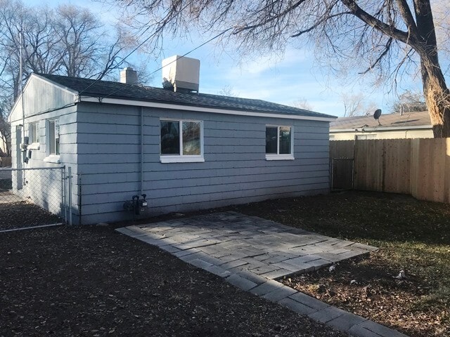 Building Photo - 120 E 8th N