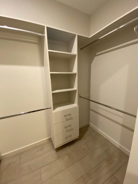 Building Photo - 3412 Duke Ave