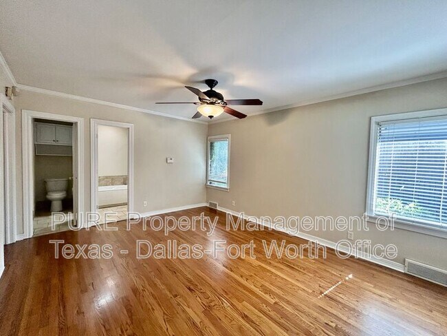 Building Photo - 5721 El Campo Ave