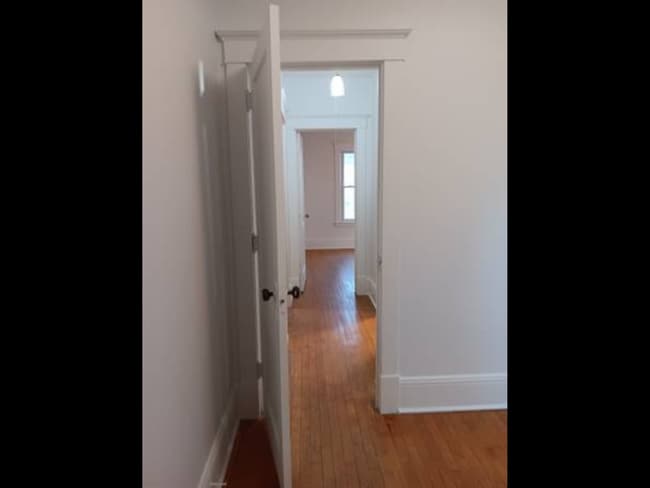 Hallway between bedrooms - 2114 Penn Ave S