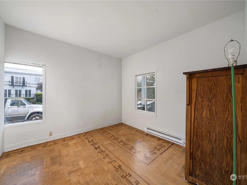 Building Photo - 403 N 3rd St