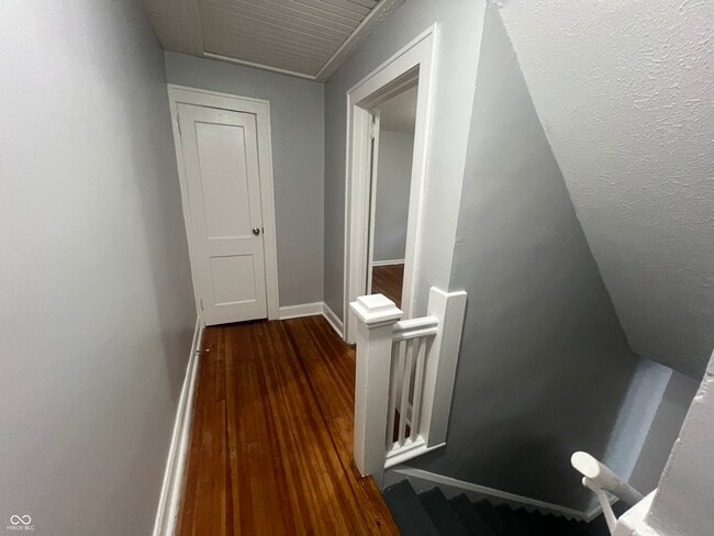 Building Photo - 504 Dequincy St