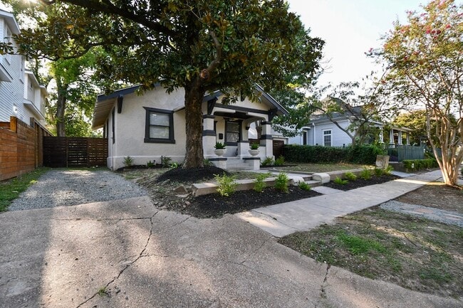 Building Photo - 407 Cordell St