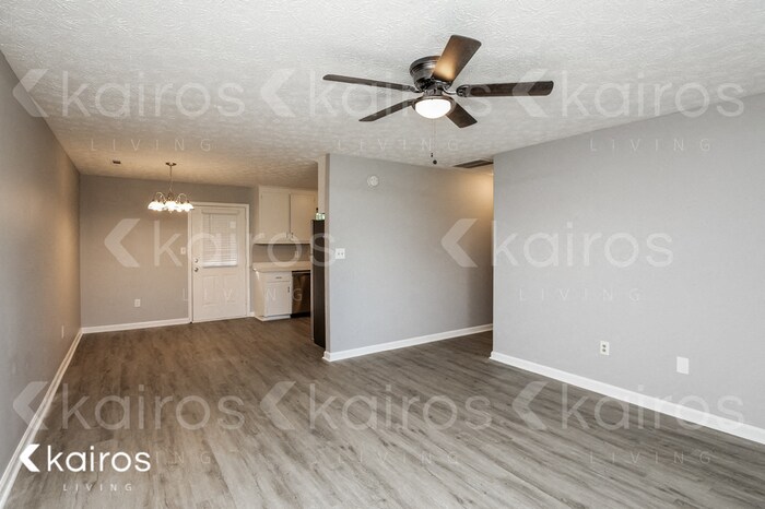 Building Photo - 208 Deer Pkwy