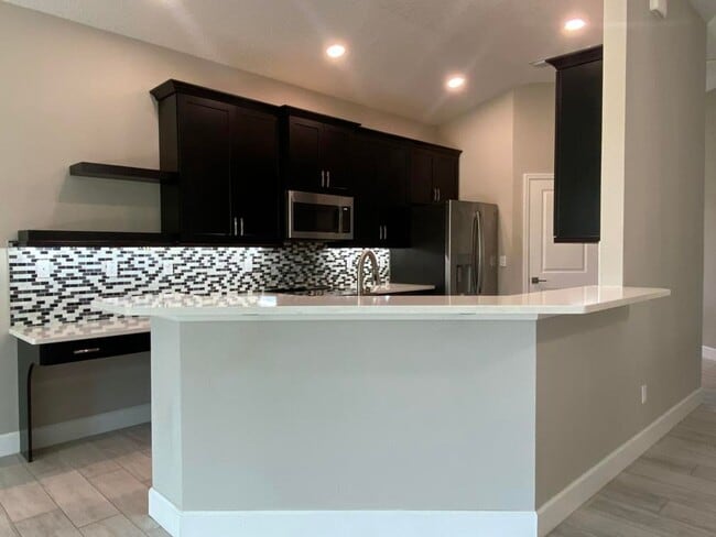 Building Photo - 3/2 in Eagle Marsh of LPGA