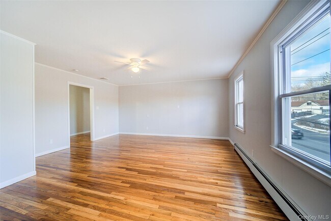 Building Photo - 2213 Mt Hope Rd