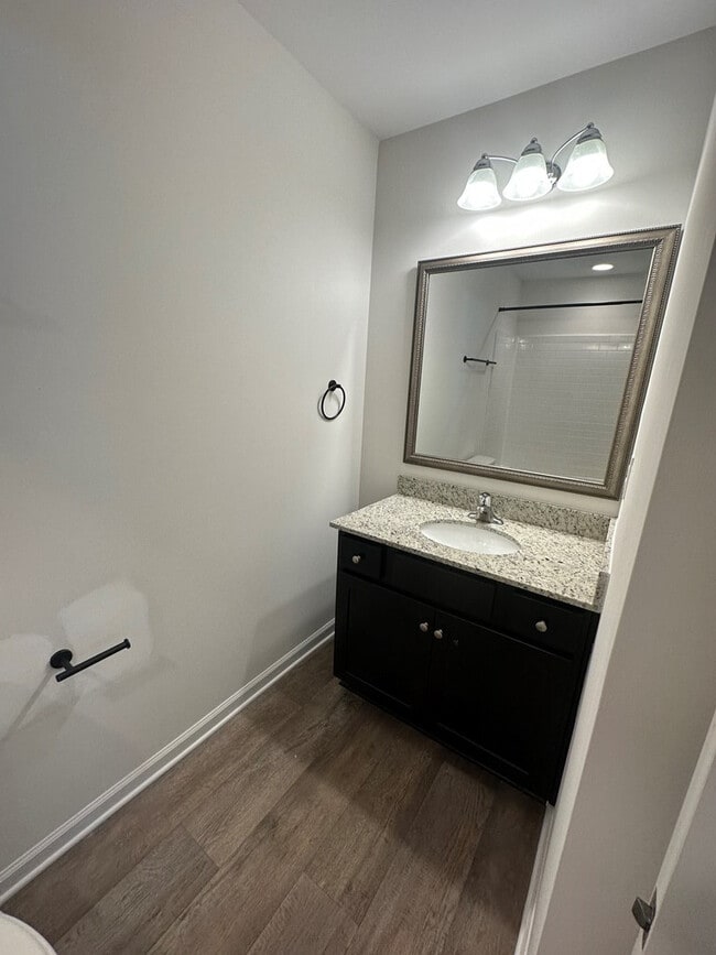 Building Photo - 1853 Ruger Dr