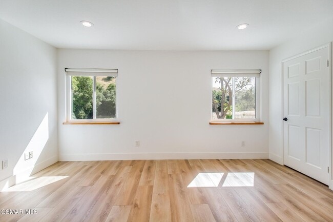 Building Photo - 6823 Castle Peak Dr