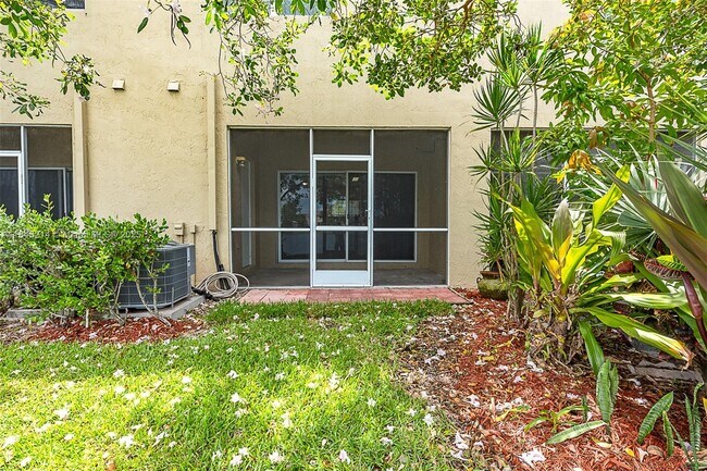 Building Photo - 705 SW 122nd Ave