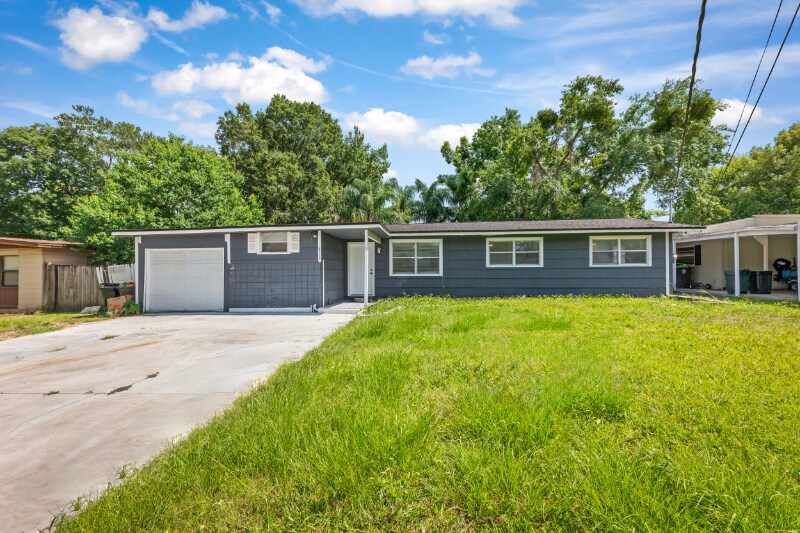 Primary Photo - 6750 Snow White Dr