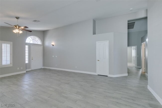 Building Photo - 2744 Summerchase Ln