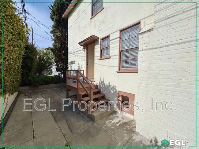 Building Photo - 1509 Selby Ave