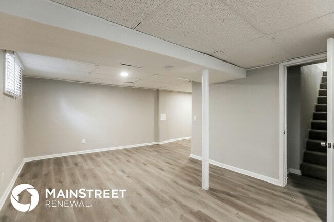 Building Photo - 13001 E 51st Terrace