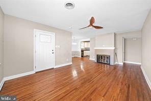 Building Photo - 504 Sharpley Ln