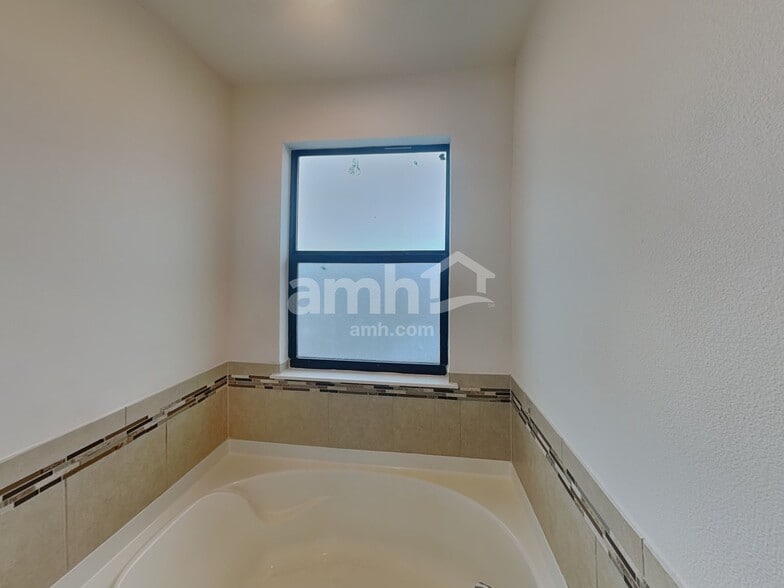 Building Photo - 12528 Ballentrae Forest Dr