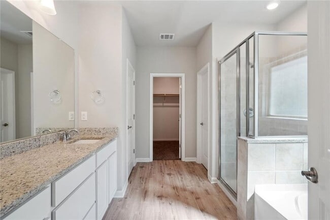 Building Photo - 67553 Emerald Dove Dr