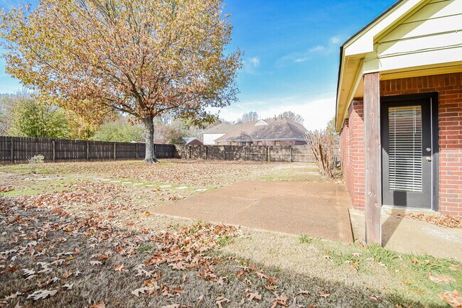 Building Photo - 6759 Valerie Dr