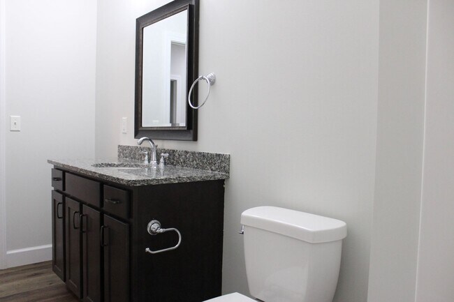 Building Photo - 242 Cypress Ridge