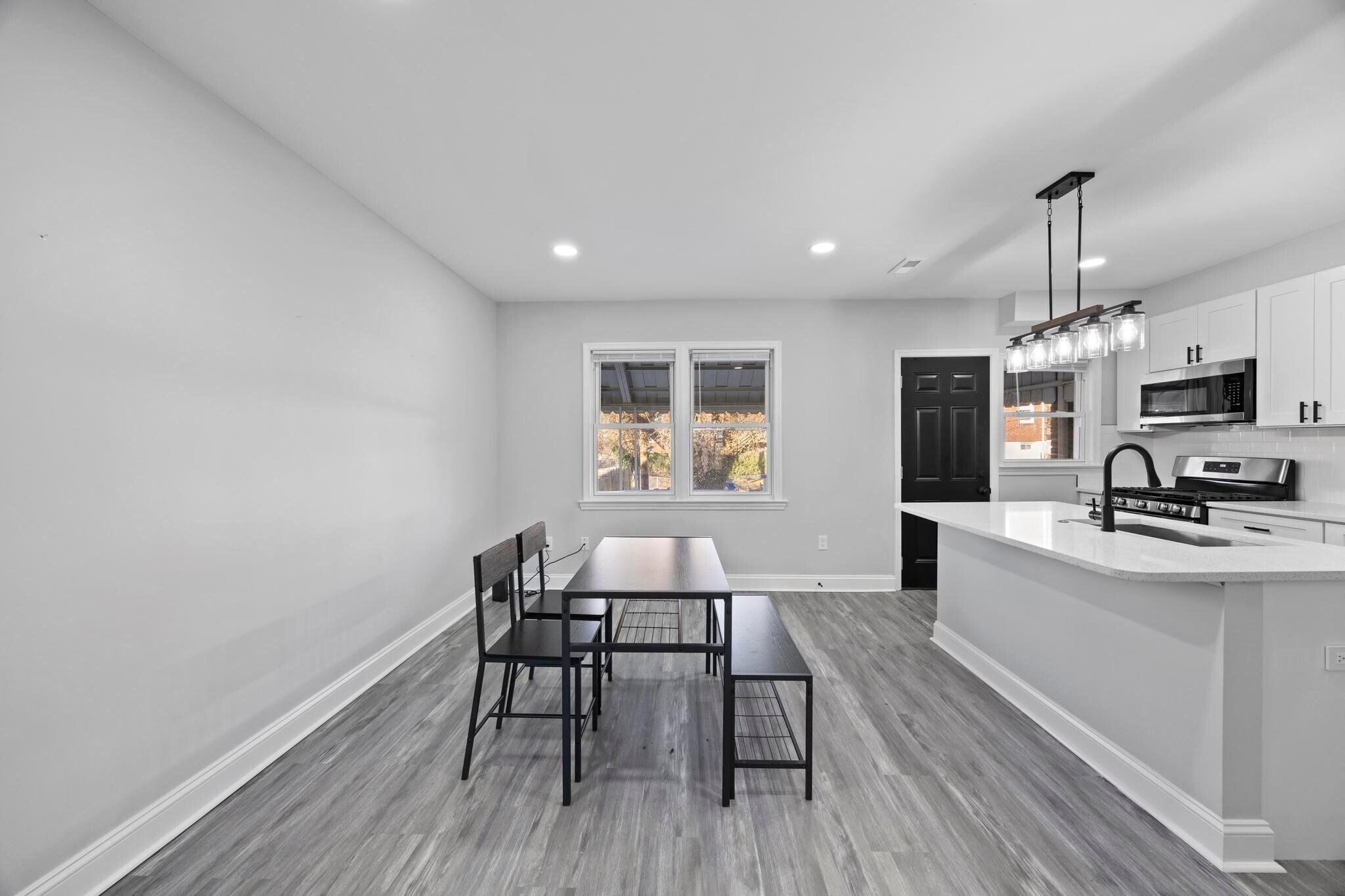 Building Photo - 5716 Leith Walk