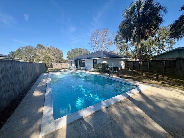 Building Photo - 117 Lincolnshire Dr