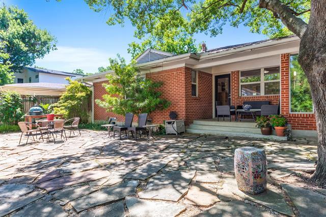 Building Photo - 6803 Blessing Dr